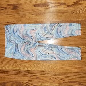 Athleta Girls capri leggings